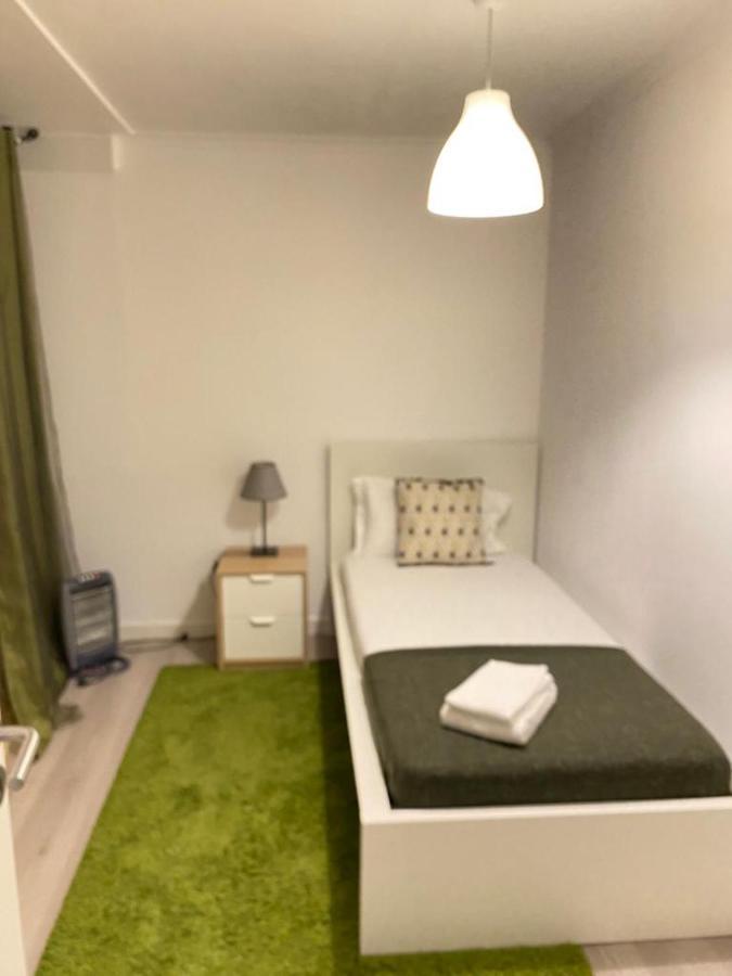 Duplex Proximo Do Aeroporto Lisboa Apartment Exterior photo